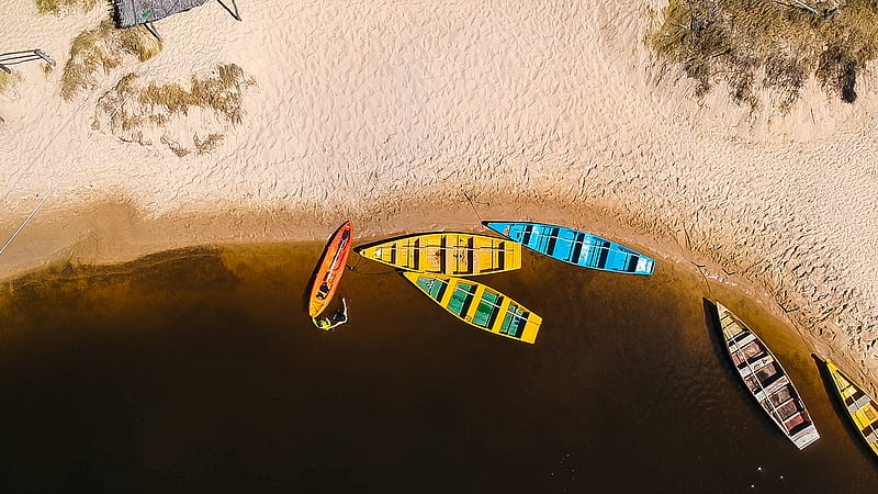 Top View of Assorted-colored Row Boats, HD wallpaper