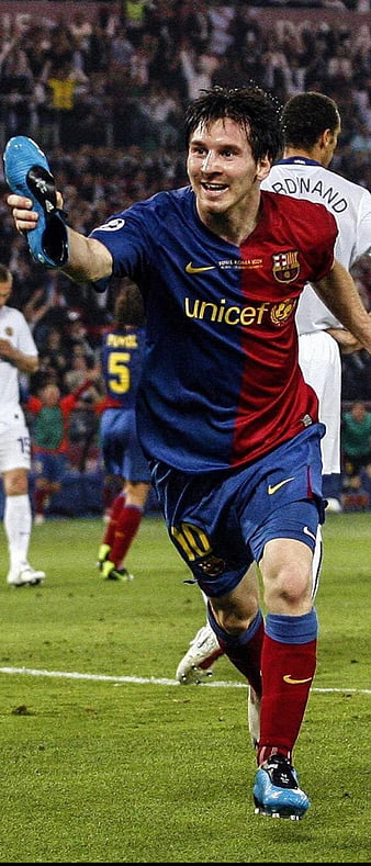 Leo Messi: Hãy xem hình ảnh của ngôi sao bóng đá nổi tiếng Leo Messi và được ngưỡng mộ trên toàn thế giới. Khám phá những pha bóng kỹ thuật của anh ta và cảm nhận niềm đam mê bóng đá qua từng cú đá đẳng cấp của Messi.