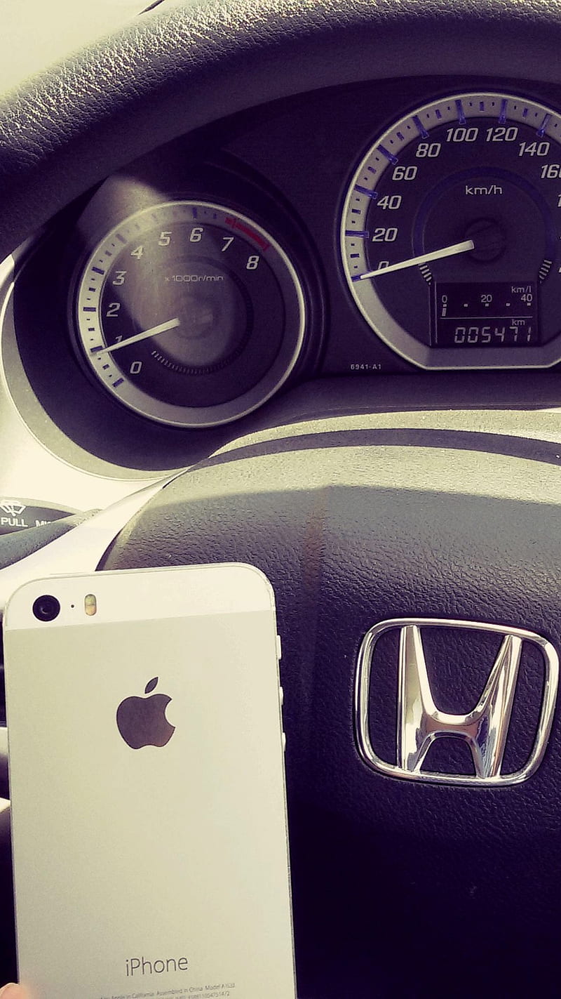 Honda with iPhone5s, honda, iphone5s, HD phone wallpaper