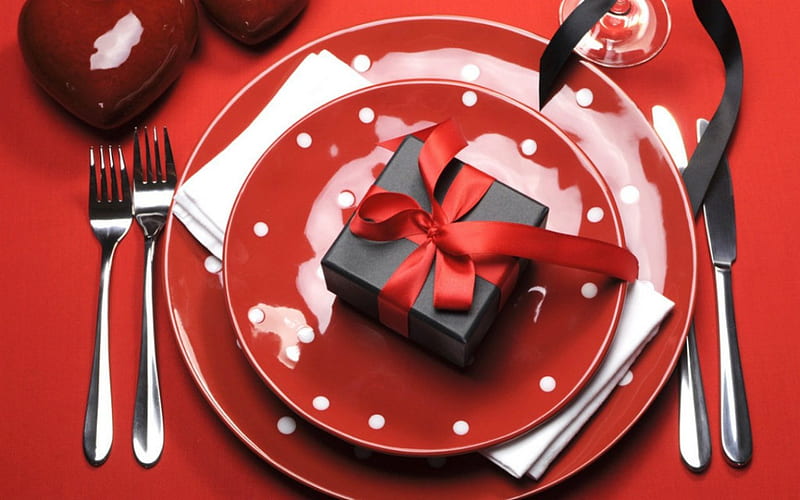A Gift, plate, polka dots, fork, knife, HD wallpaper