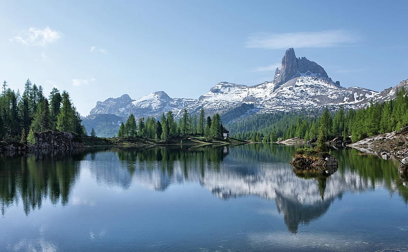 Wonderful mountain reflected in lake, reflection, trees, lake ...