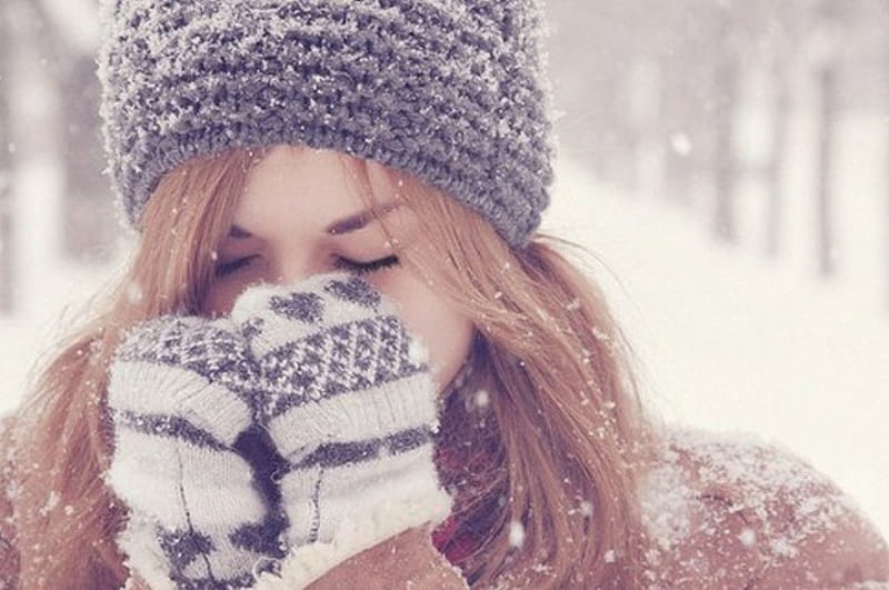 * Winter *, thoughts, lovely, bonito, winter, cold, hat, gloves, girl, snow, street, HD wallpaper