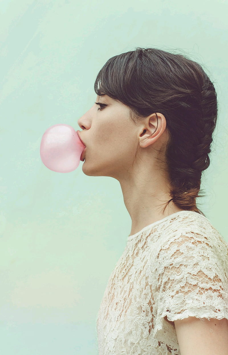 bubble gum, women, face, profile, model, simple background, HD phone wallpaper