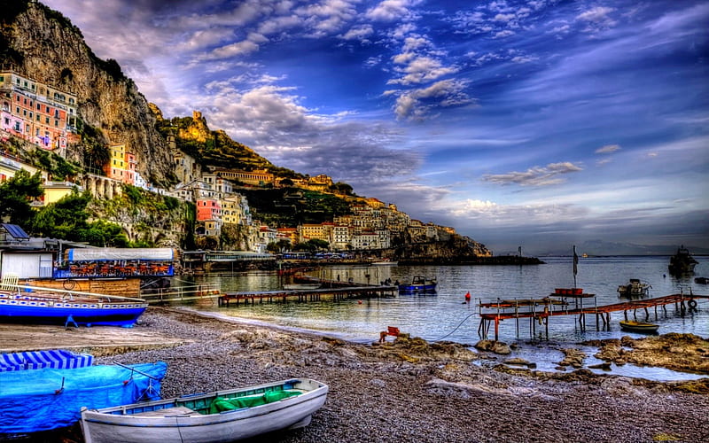 fantastic riomaggiore italy r, beach, boats, town, cliff, r, clouds, sea, HD wallpaper