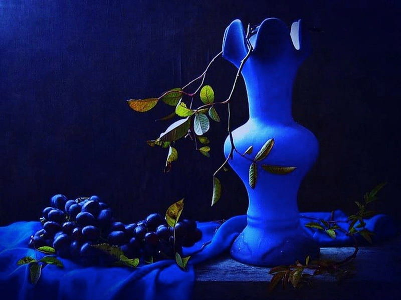 The Deep Blue of Grapes, fruit, grapes, art, still life, graphy, vase, blue, HD wallpaper