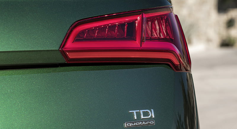 2018 Audi Q5 TDI (Color: Azores Green Metallic) - Tail Light , car, HD wallpaper