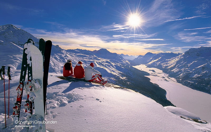 Overlooking the breathtaking Scenery in Corvatsch Ski Resort, HD wallpaper