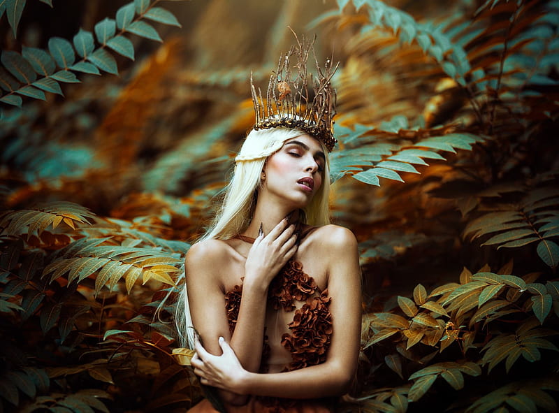 Autumn Queen, Leaves, Crown, Hands, Posture, Girl, Autumn, HD wallpaper