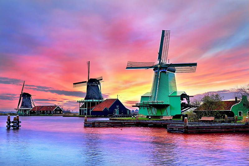 SUNSET ZAANSE SCHANS WINDMILL-NETHERLANDS, colorful, pink clouds, windmill, amsterdam, places, sunset, sky, netherlands, beach, splendor, evening, bay, landscape, HD wallpaper