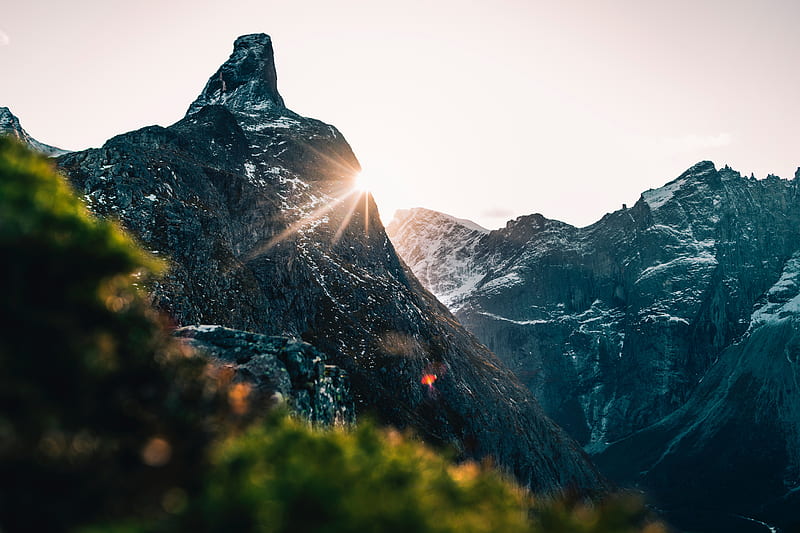 mountains, peak, sun, sunlight, landscape, HD wallpaper