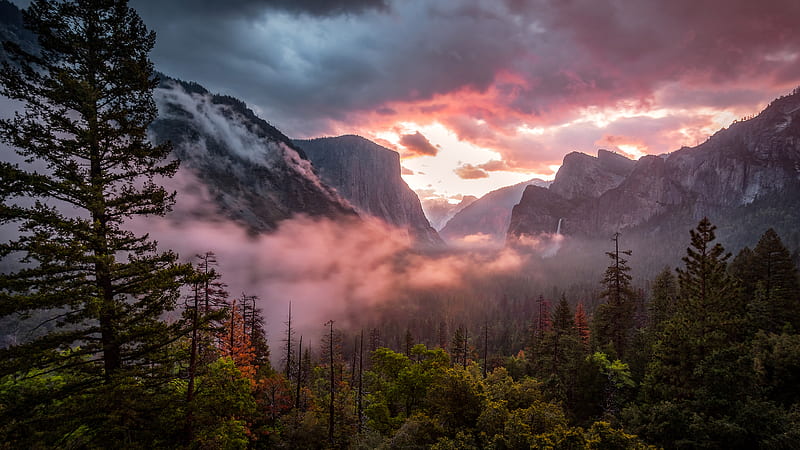 Misty Yosemite, yosemite, national-park, nature, mountains, sky, trees, HD wallpaper