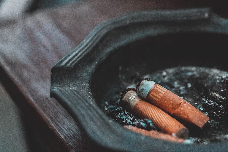 three cigarette butts on ashtray, HD wallpaper