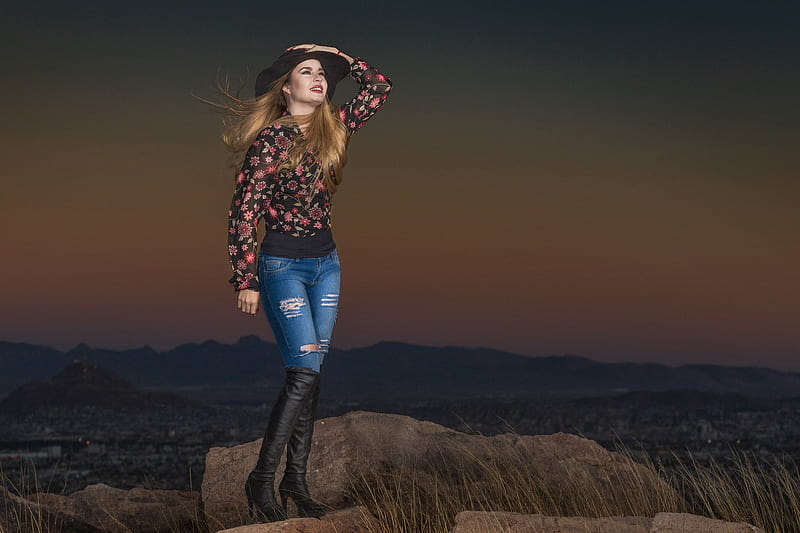 High Plains Wind, hats, boots, blondes, cowgirls, HD wallpaper