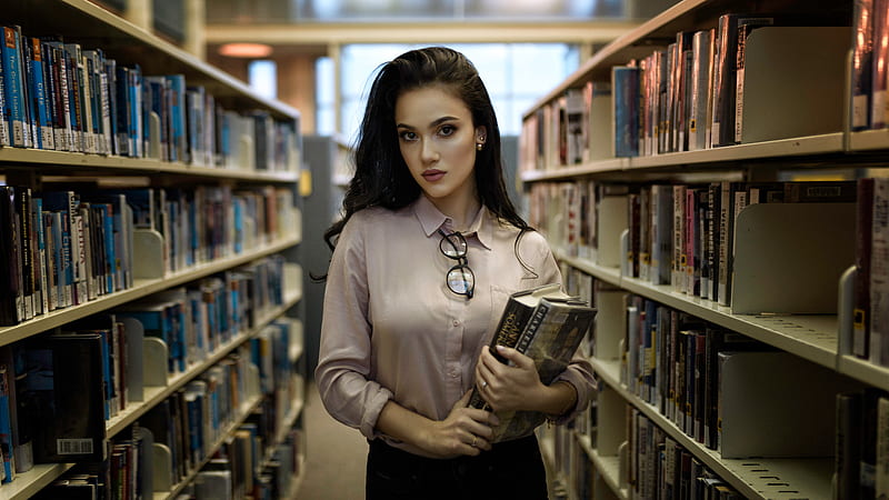 Women With Books In Library, girls, model, books, library, HD wallpaper