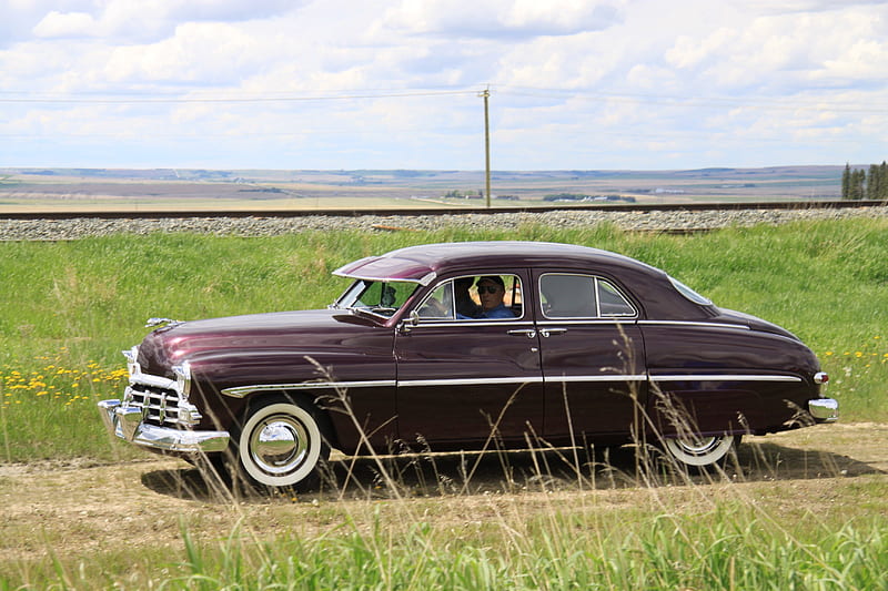 1951 Mercury Eight coupe An Oldie in the prairie, Ford, graphy, green, Car, grass, clouds, HD wallpaper