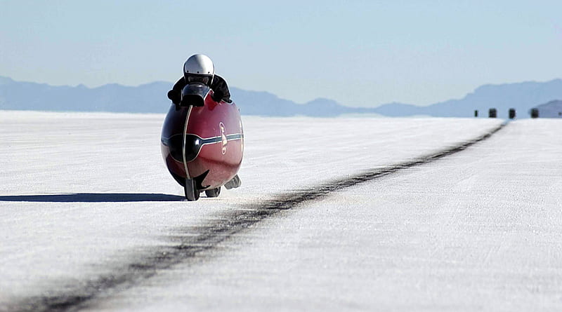 Salt Flat Racer, motorcycles, nature, people, HD wallpaper