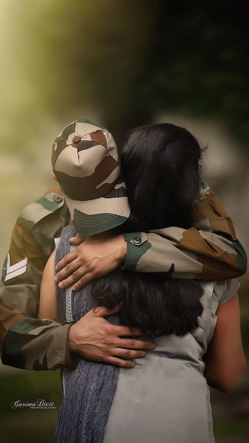 Indian Army Lover, Hugging, love, couples, HD phone wallpaper | Peakpx