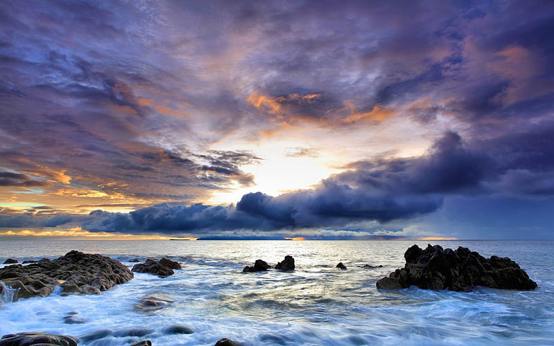 beautiful cloudy skies over sea, rocks, horizon, clouds, sky, sea, HD wallpaper