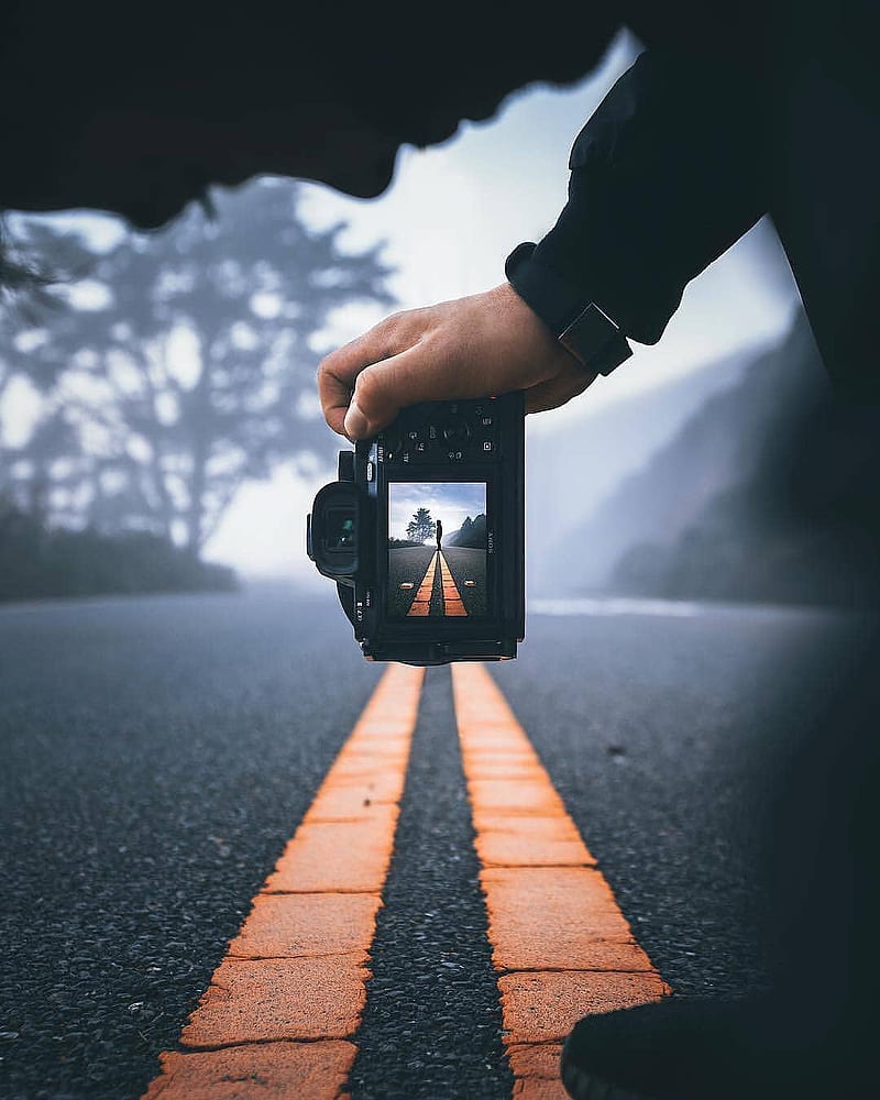 Camera, barricade, transformer, summer, road, black, yellow, line, dslr  animation, HD phone wallpaper | Peakpx