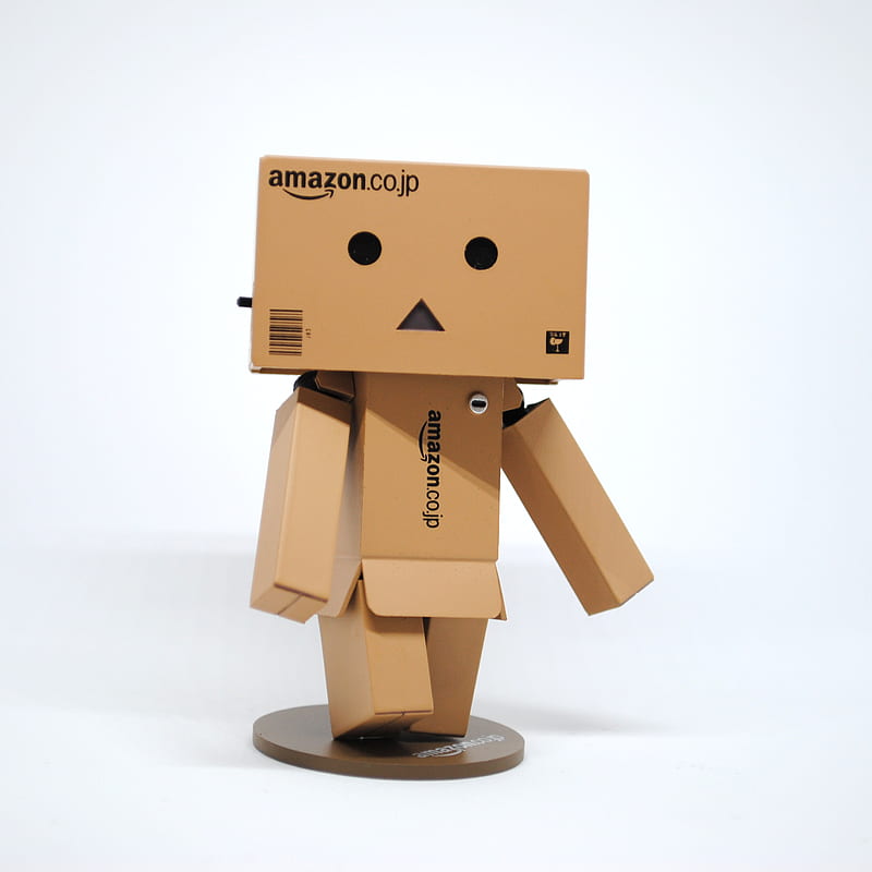 Amazon cardboard box character figurine, HD phone wallpaper | Peakpx