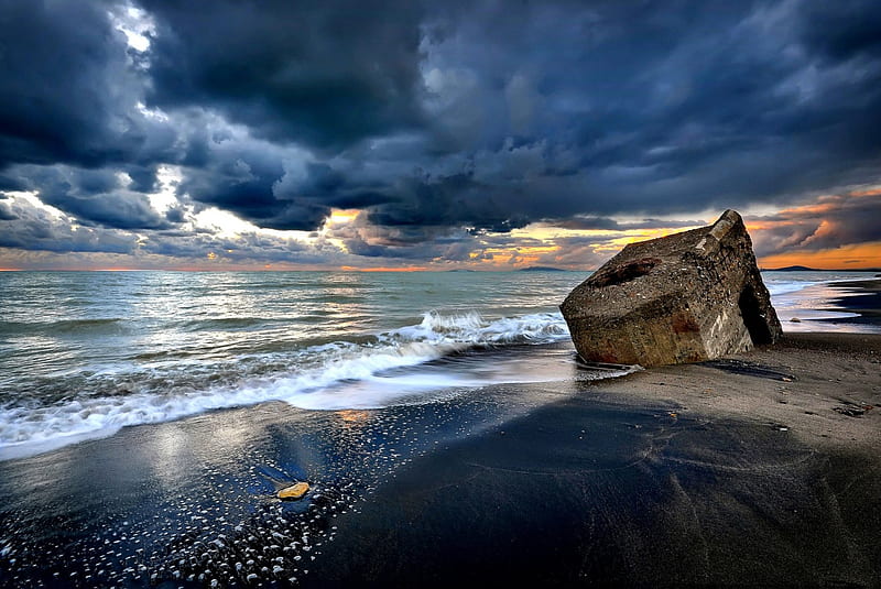 Beautiful Sky, rocks, bonito, sunset, clouds, stormy, sea, beach, sand, splendor, beauty, lovely, view, ocean, waves, ocean waves, sky, storm, peaceful, nature, HD wallpaper
