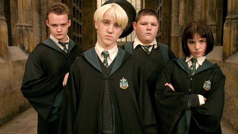White Hair Draco Malfoy Is Standing With Friends Wearing Green School Dress In Building Background Draco Malfoy, HD wallpaper