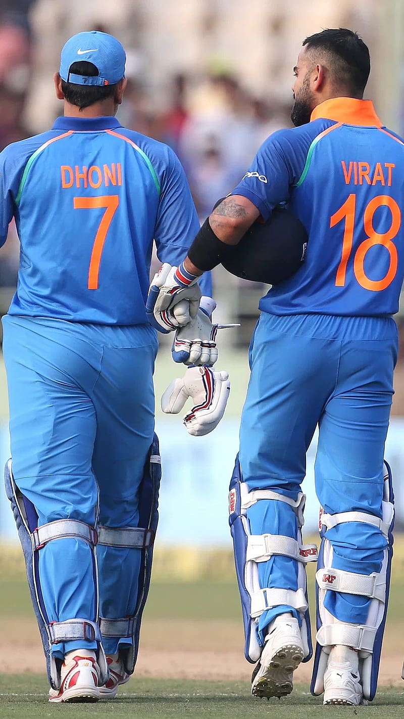 MS Dhoni Virat Kohli With Bats Wearing Blue Sports Dress Standing ...
