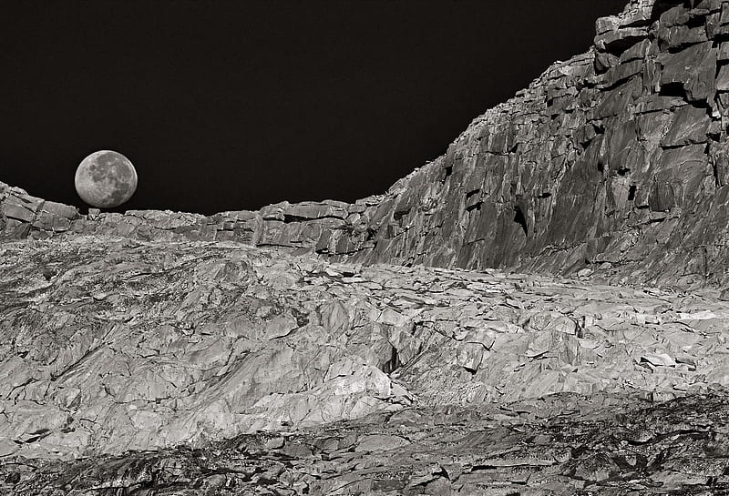 The original moon, moon, stone, dark, black and white, wall, night, HD wallpaper