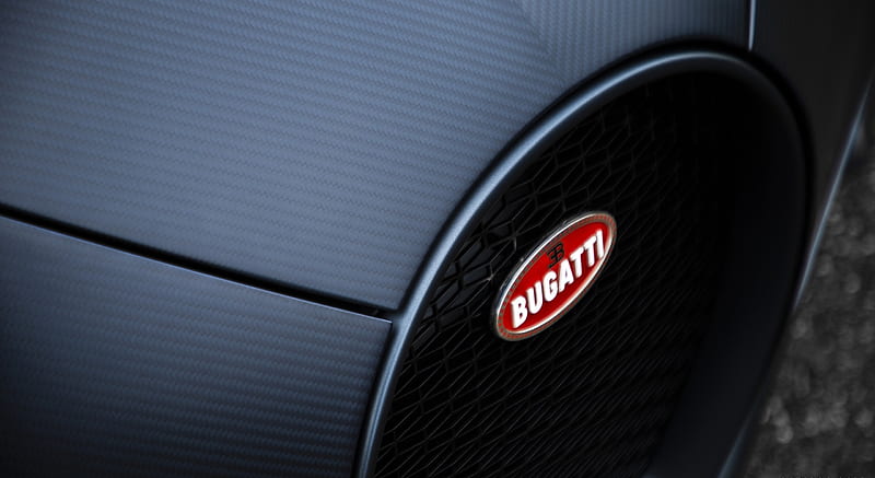 2019 Bugatti Chiron Sport 110 ans Bugatti - Grill , car, HD wallpaper