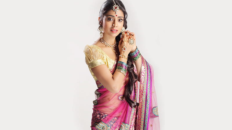 Shriya Saran, saree, indian actress, beauty, Bollywood, HD wallpaper
