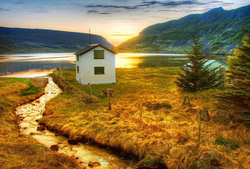 Tiny summer home in Iceland, stream, pretty, shore, house, sun, grass, sunset, cabin, clouds, iceland, mountain, sundown, nice, calm, sunrise, lovely, sky, cute, water, serenity, rays, glow, cottage, home, shine, bonito, small, europe, river, light, creek, lake, tiny, peaceful, nature, reflections, HD wallpaper
