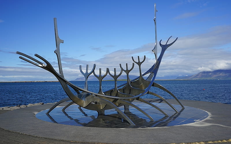 Viking Boat Sculpture, modern, art, blue, sea, sculpture, HD wallpaper