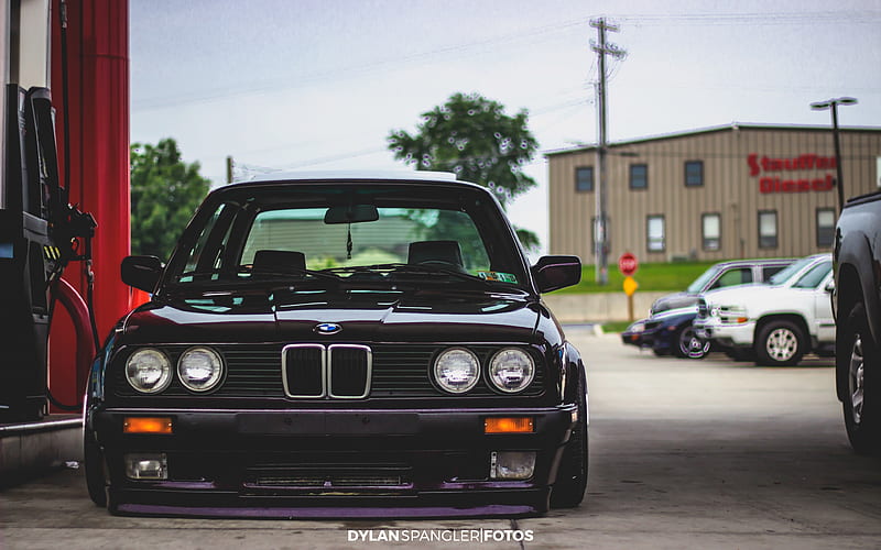 E30, BMW M3 stance, tuning, oil station, tunned M3, german cars, BMW, HD wallpaper