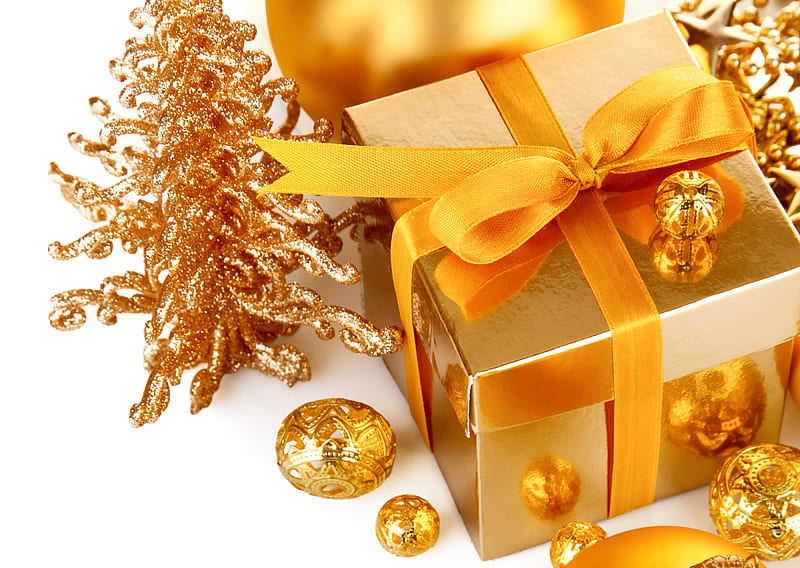 Christmas gift, pretty, christmas tree, christmas balls, box, bonito, graphy, ball, nice, gold, beauty, reflection, lovely, christmas, ribbon, golden, decoration, colors, gift, cool, merry christmas, balls, HD wallpaper