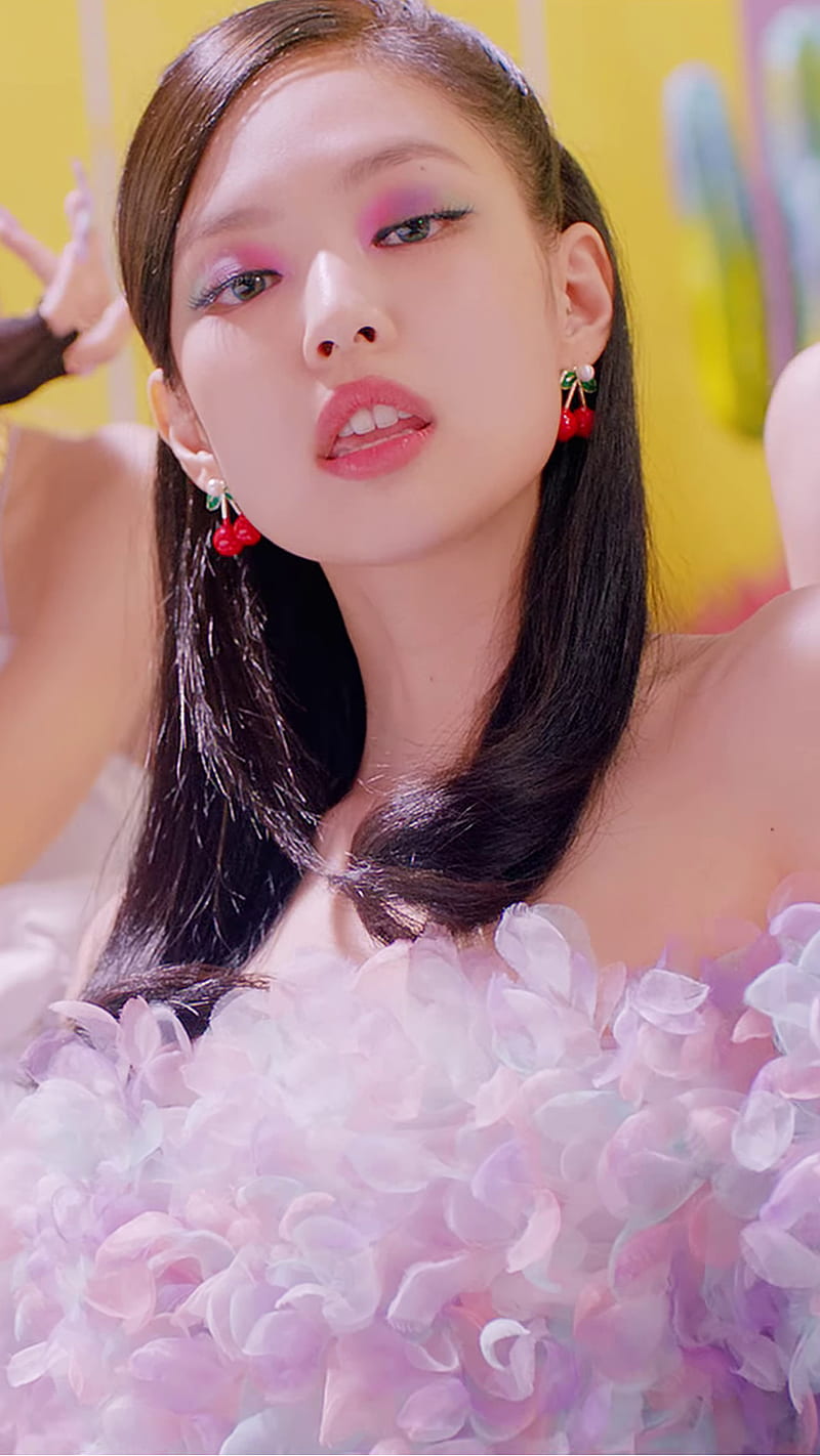 Jennie - Icecream, blackpink, blink, jisoo, lisa, music video, rose, selena gomez, HD phone wallpaper