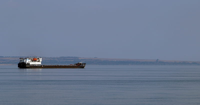 Cargo ship on the Dnieper, energodar, ukraine, dnieper, cargo ship, river, HD wallpaper