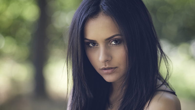 Women Model Looks Cute With Loose Hair In Blur Background Celebrities, HD  wallpaper | Peakpx
