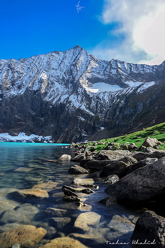 Serenity, mountains, landscape, lakes, pakistan, water, calm, pretty, girl,  HD phone wallpaper | Peakpx