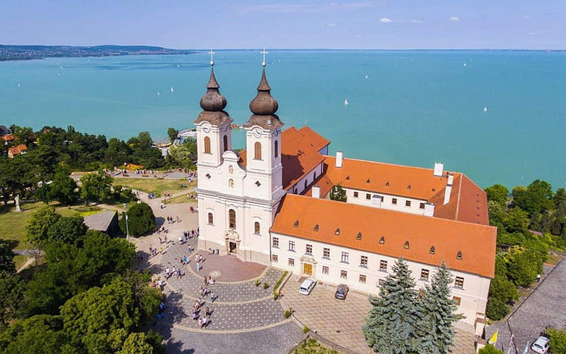 Monastery by Lake Balaton, Hungary, Hungary, church, lake, monastery, HD wallpaper