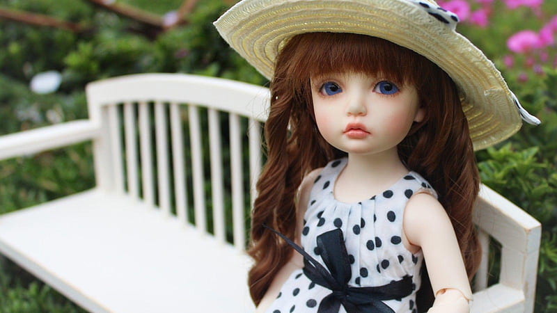 Cute Girl Toy With Hat Is Sitting On Bench Doll, HD wallpaper | Peakpx