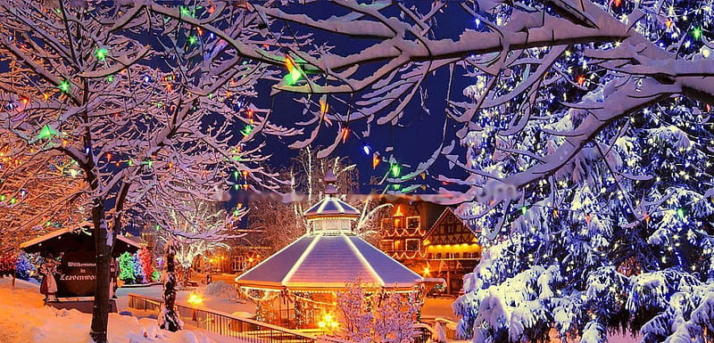 Christmas Market, snow, stands, ice, trees, lights, winter, HD wallpaper