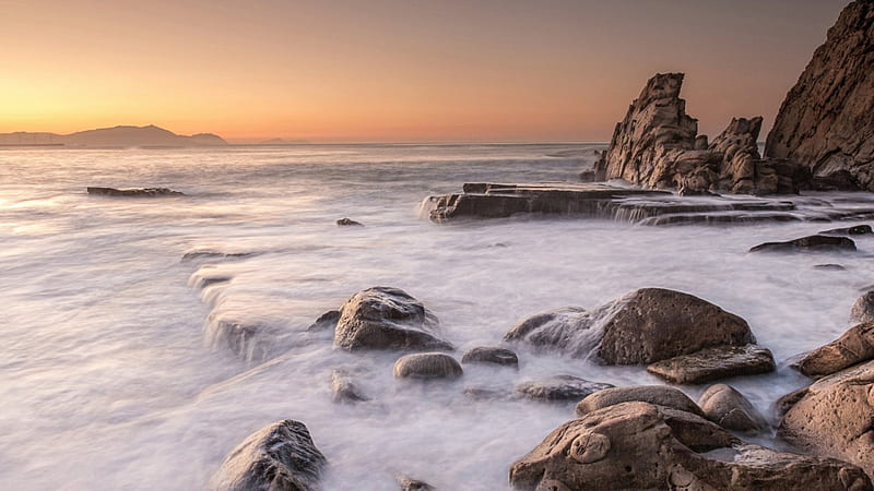 sea rushing over rocky shore, rocks, shore, sunset, sea, mist, HD wallpaper