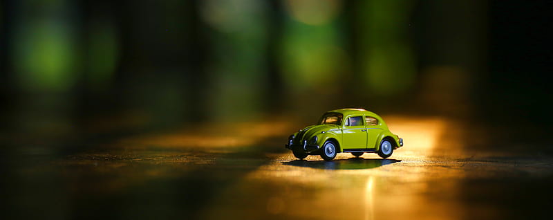 green volkswagen beetle scale model, HD wallpaper