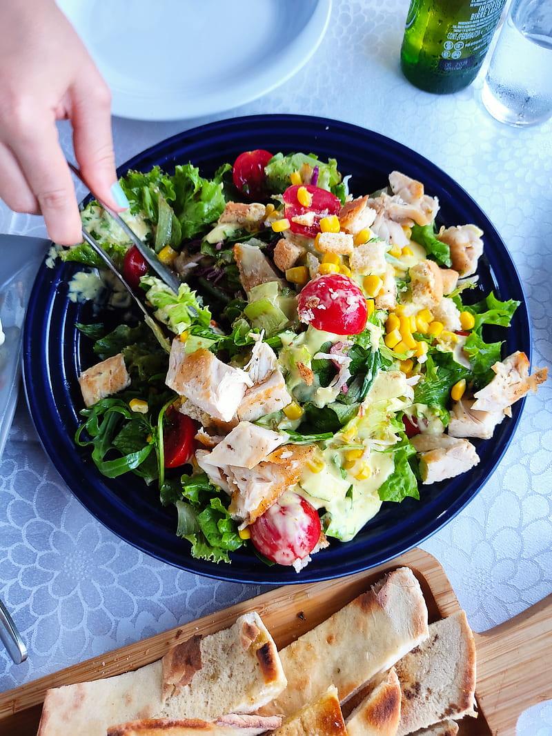 Salad and bread, breakfast, food, healthy, HD phone wallpaper