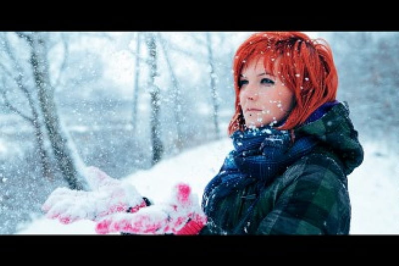Snow redhead mittens, girl, snow, redhead, scarf, HD wallpaper