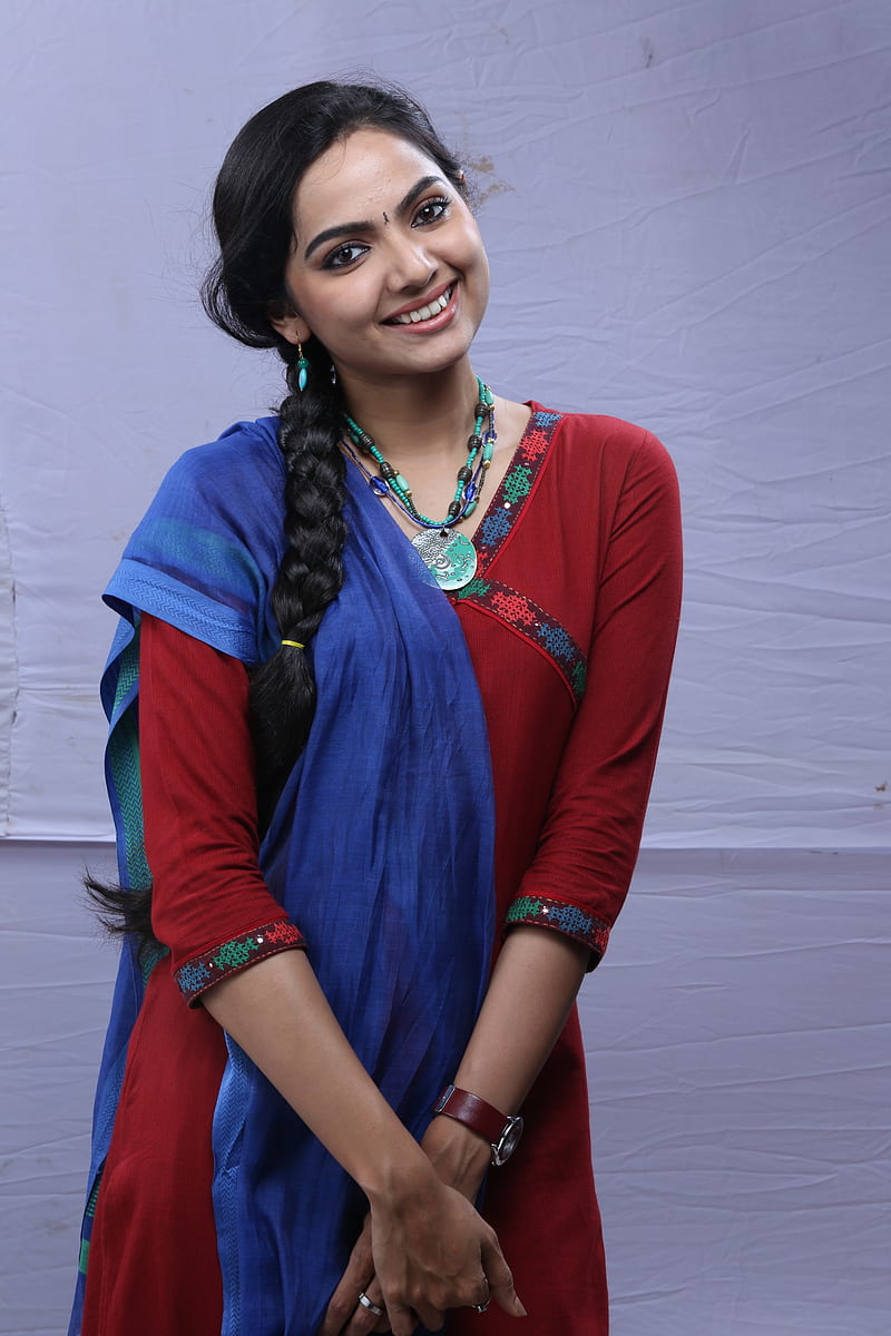 Samvrutha Sunil, actress, mallu, HD phone wallpaper