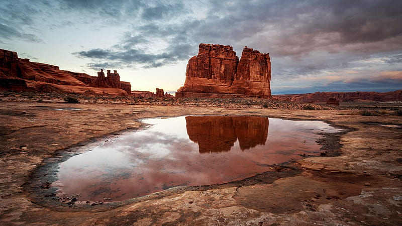 Courthouse Towers reflecting in a high desert pool, Arches National Park, Utah, rocks, reflection, landscape, clouds, sky, water, usa, HD wallpaper