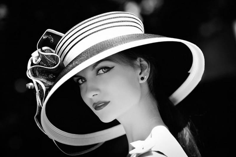 Look at me, I'm here!, black and white, sensual look, look at me, elegant, hat, retro, femininity, fashion, lady, HD wallpaper