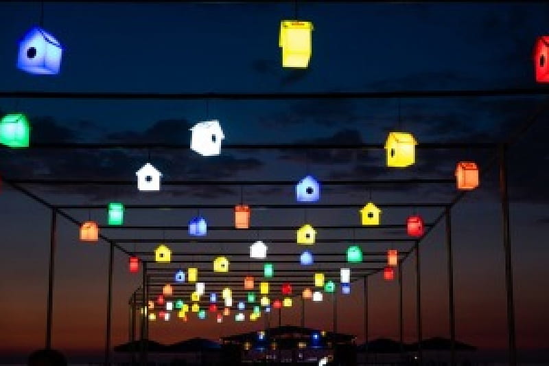 Colorful Lanterns, beach, lanterns, romantic, decoration, summer, sea, night, HD wallpaper