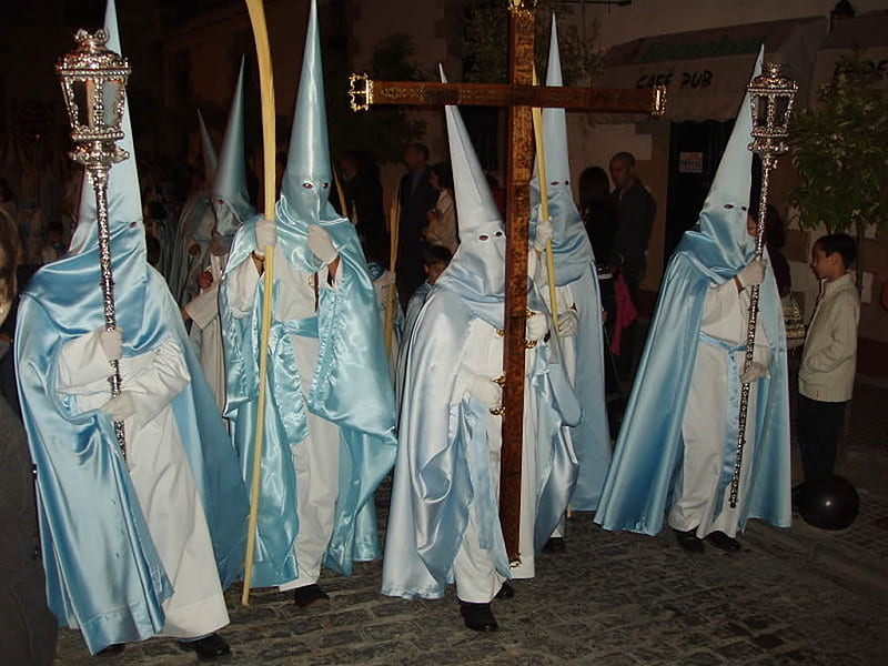 Religious Procession-Spain, processions, christianity, costume, people, brotherhood, religious, easter, spain, HD wallpaper